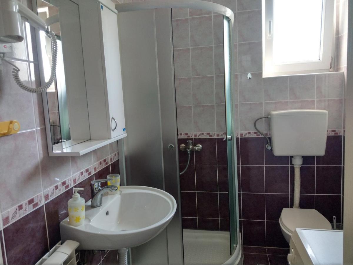 Apartment Harmonija Apatin Ngoại thất bức ảnh